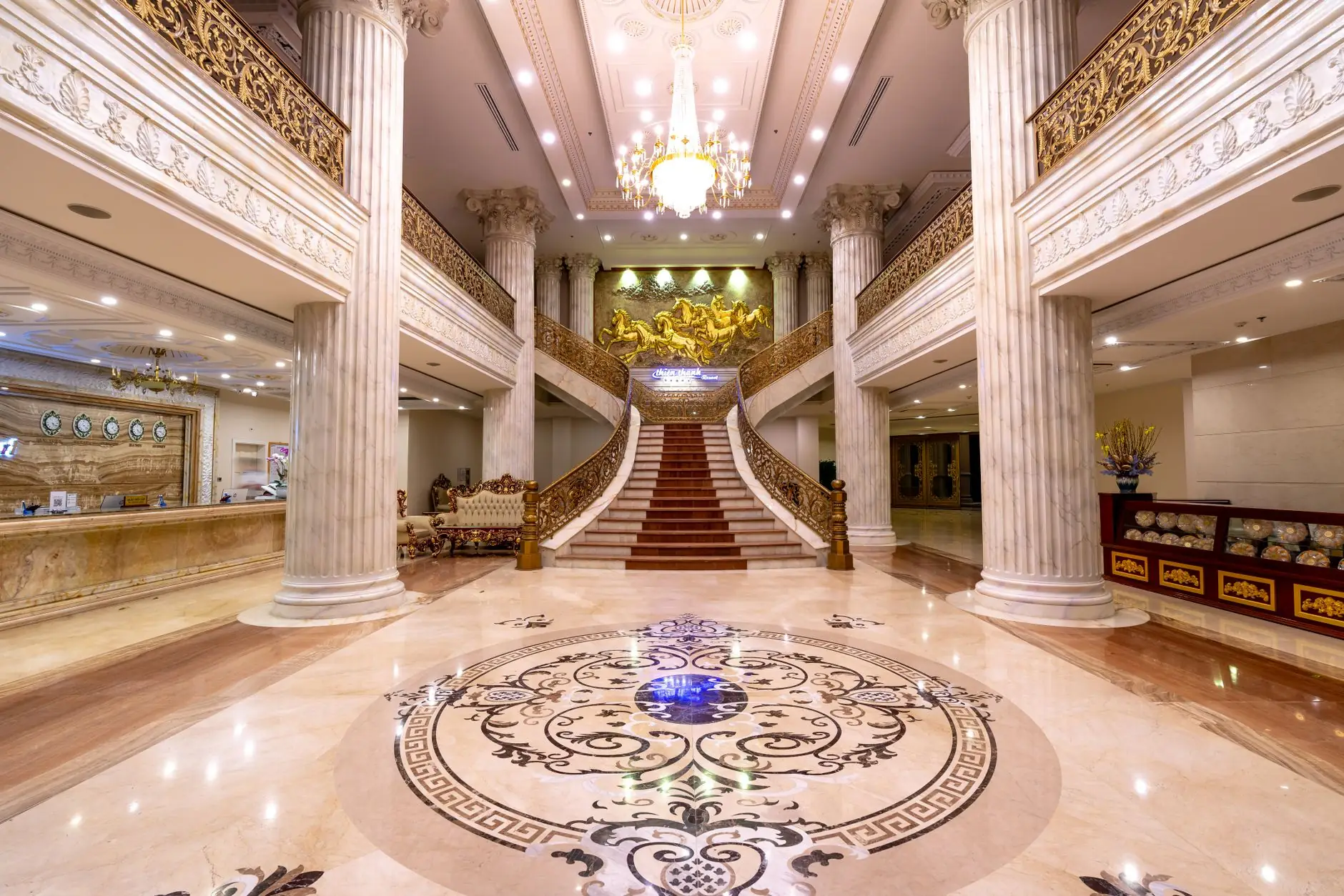 Rivercrestatelier interior